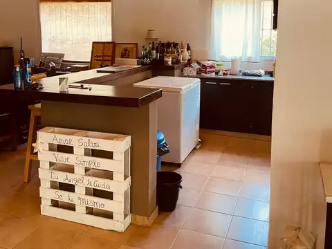 Casa 3 ambientes con 1 baño