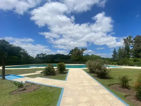 Terreno en Venta de 891,0 m2