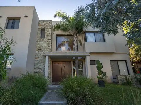 Casa en Venta en Villanueva, USD 960.000