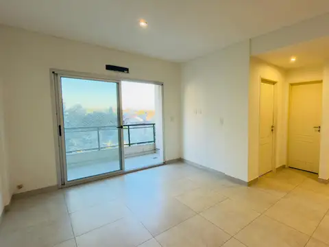 Departamento en Alquiler en Obligado, $ 880.000