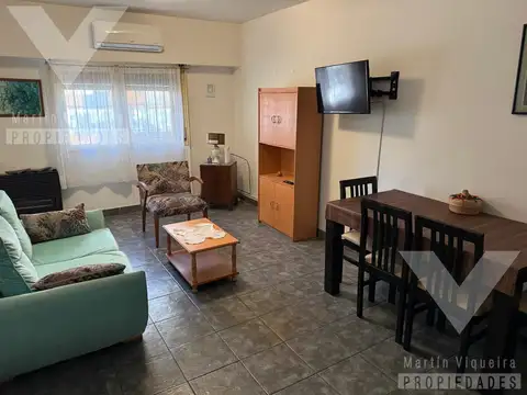 Depto Tipo Casa en Alquiler de 2 ambientes