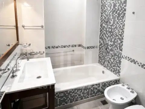 Av. RIVADAVIA al 2180, Balvanera, Capital