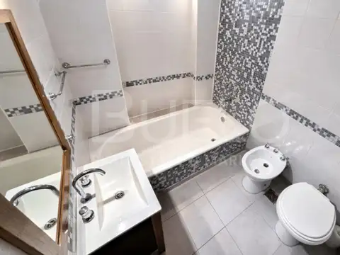 Departamento en Venta en Balvanera, USD 110.000