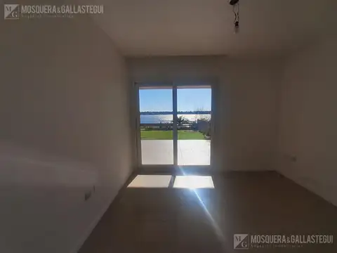 Departamento en Alquiler con 2 cocheras