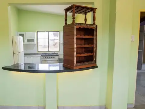 VENTA DE CASA QUINTA CON  COCHERA QUINCHO PILETA