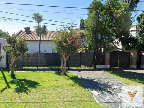 Casa en Venta en Manuel B Gonnet, USD 132.000
