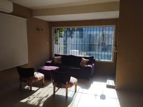 Chalet Refaccionado en su Totalidad