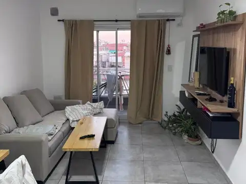 Coronel Brandsen 3200, Piso 2