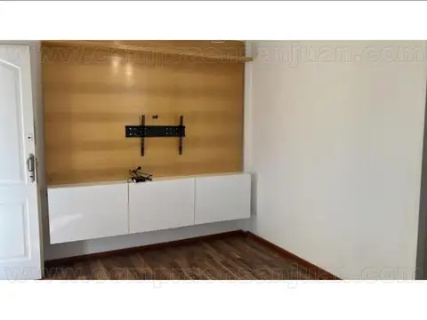 Departamento en Alquiler en San Juan, $ 450.000