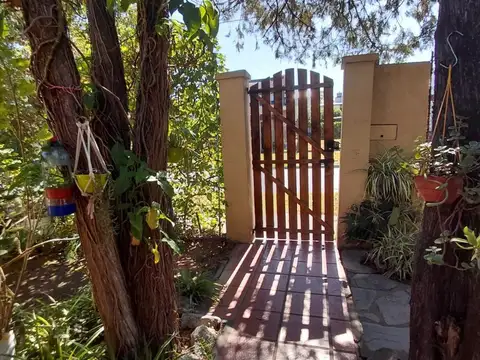 CASA 3 AMB. VENTA ITUZAINGO, LOTE 571M2 -PERMUTA
