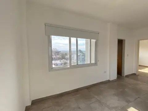 VENTA DEPARTAMENTO 2 AMBIENTES 4 PISO MERLO