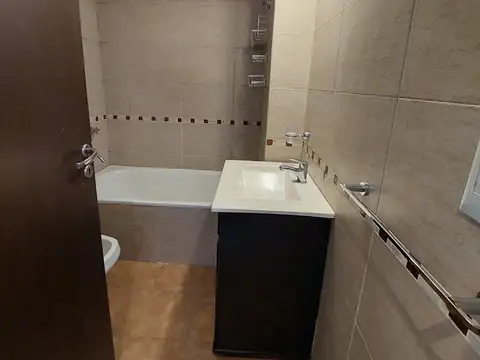 CERRITO 2200, Piso 5