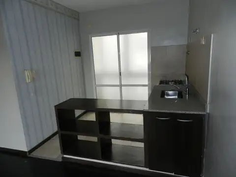 VENTA DEPTO 3 AMB. EN VERSALLES C/TERRAZA PROPIA