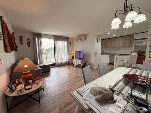 Departamento en Venta en Fisherton, USD 140.000