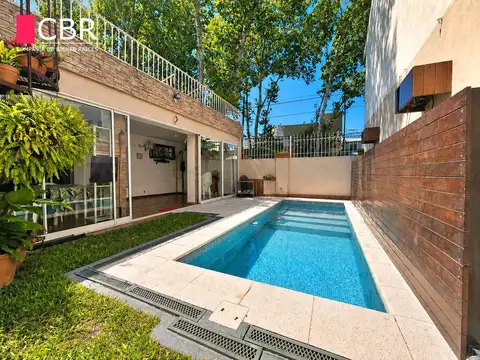 Impecable Casa con Jardín, Terraza, Quincho y Piscina - Muy Luminosa!