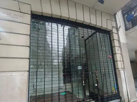 Local en Venta en Recoleta, USD 220.000