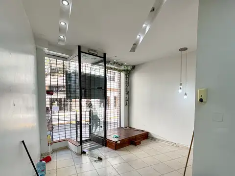 Local en Venta en Recoleta, USD 205.000