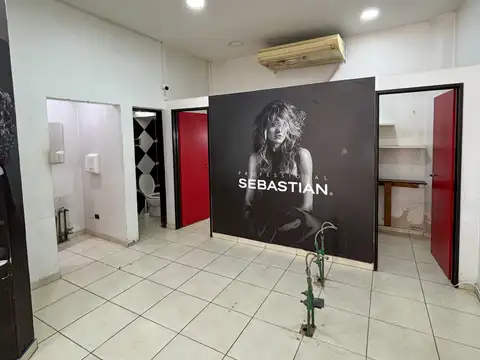 Local en Venta en Recoleta, USD 205.000