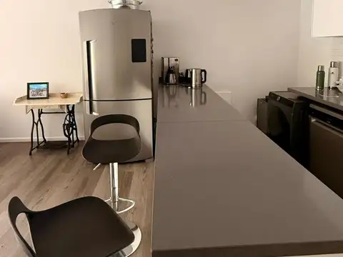 Departamento en Alquiler en La Lucila, $ 1.300.000