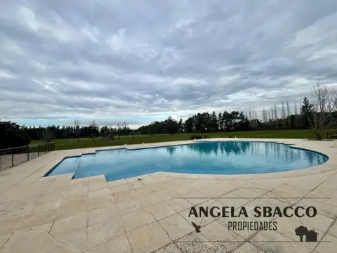 Terreno en Venta en Los Pinares Country Club, USD 35.000
