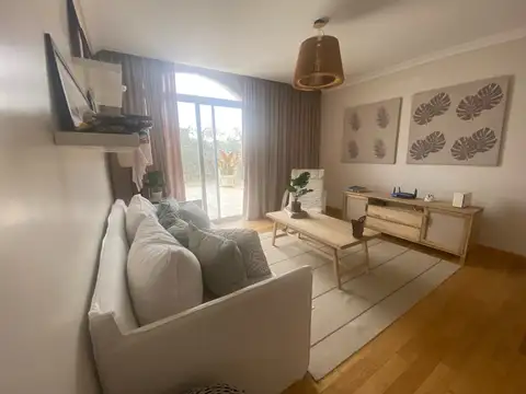 Casa en Alquiler de 3 dormitorios