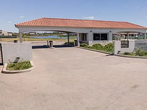 Terreno en Venta en Magallanes - Barrio cerrado, USD 180.000