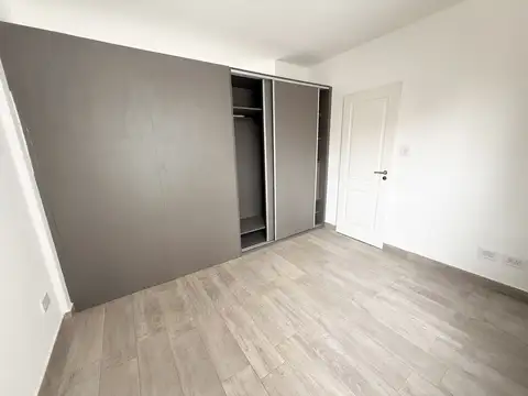 Venta de Departamento 4 Ambientes a Estrenar con Cochera en Sáenz Peña