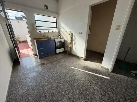 ALQUILER PH DE TRES AMBIENTES EN VILLA SANTA RITA