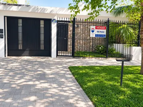 Casa en Venta: Excelente Ubicación en 6° Sección