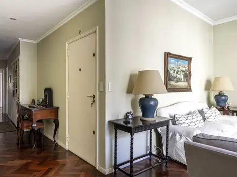Departamento 6 ambientes con 2 baños