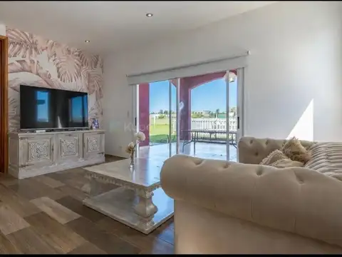 CASA EN ALQUILER SAN SEBASTIAN AREA 12