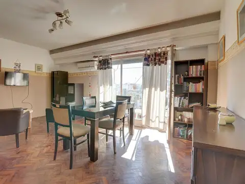 Depto 3 ambientes en venta en Caballito con balcon