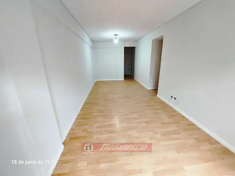 Departamento en Alquiler en Castelar, $ 1.200.000