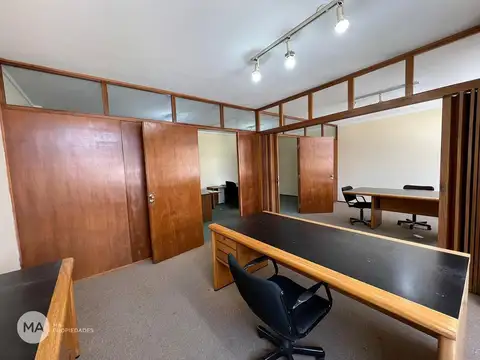 Oficina en Venta al Oeste