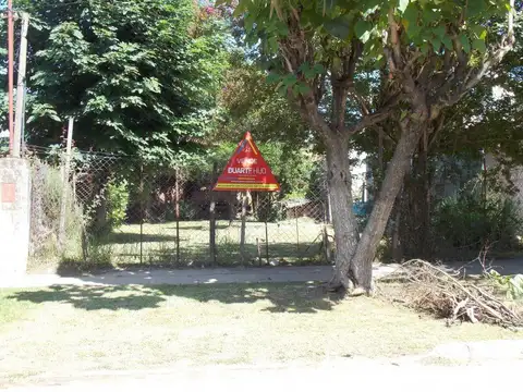 Amplio lote sobre asfalto. Escucha oferta!!!