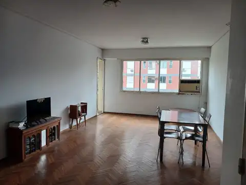 Venta Departamento 4 Ambientes en Belgrano R