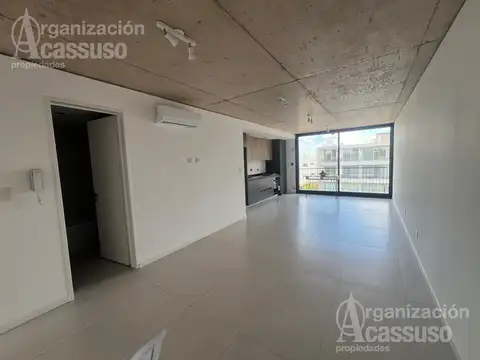 Tacuarí al 2500 - Béccar - Piso 3° C - Cfte