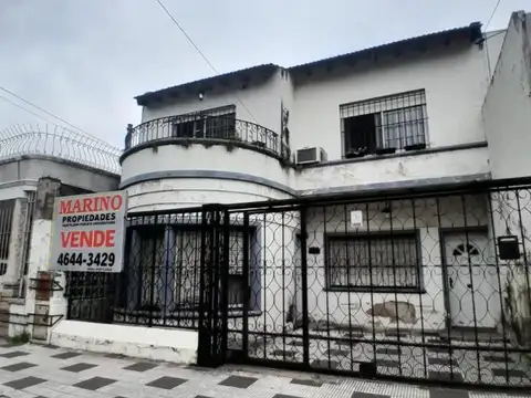 CIUDADELA. 2 PH DE 4 AMBIENTES GIGANTES EN BLOCK. LOTE 8.66