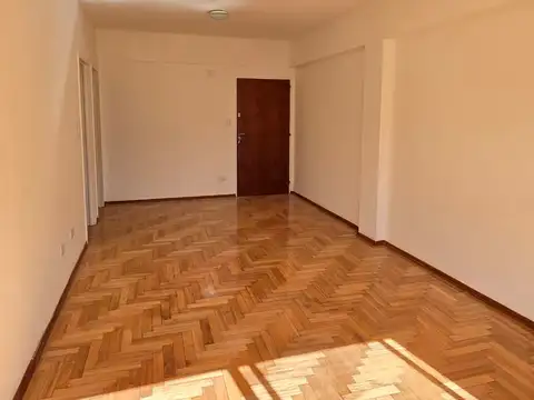 Departamento en Alquiler en Caballito, $ 900.000