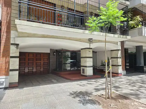 Formosa 400, Piso 8º