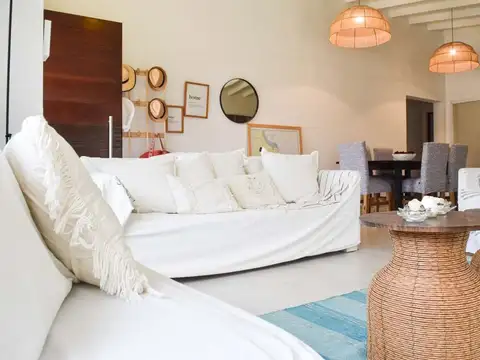 Casa en Venta en Barrio Senderos 3, USD 240.000