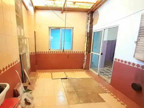 Depto Tipo Casa en Venta 50 años