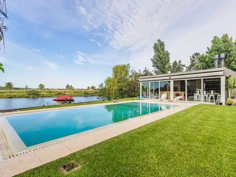 Venta  Casa 35 mts de costa al Rio/ apto credito