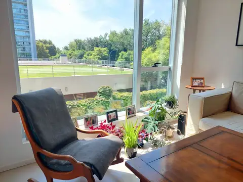 Juan Carlos Cruz al 1600