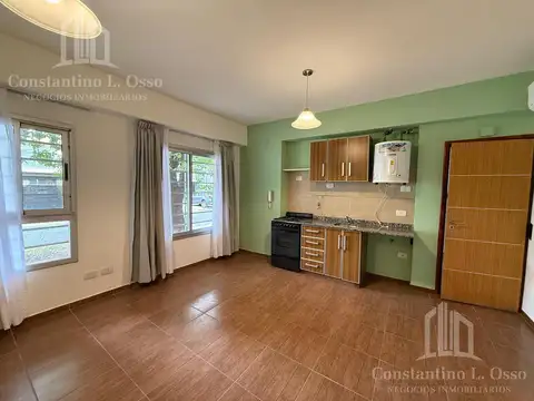 Departamento en Alquiler en Lomas De Zamora, $ 450.000