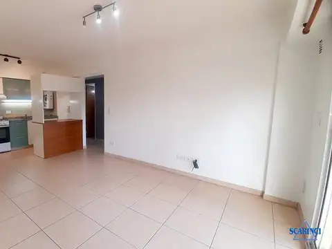 Departamento con balcón  en Alquiler en Villa Raffo, Provincia de Buenos Aires