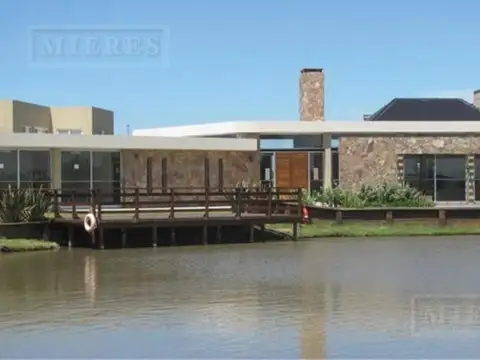Lote Interno en venta en La Comarca, Bancalari.