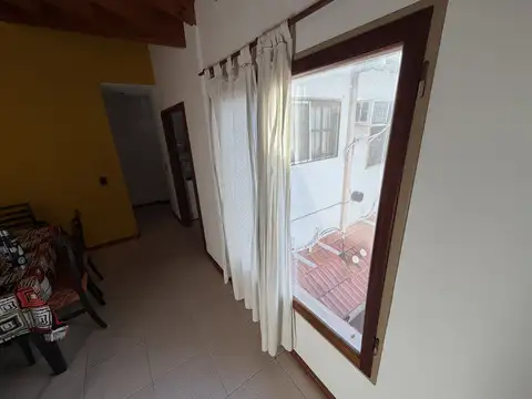Depto Tipo Casa en Alquiler de 2 ambientes