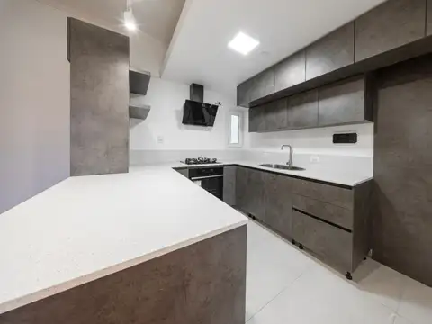 Departamento en Venta en Plaza Mitre, USD 169.000