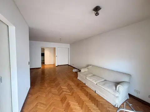 Departamento en Alquiler de 6 ambientes